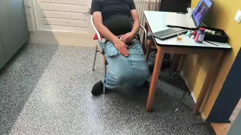Snapshot of oldersagger chatting on September 11, 4:41 pm oldersagger online show from September 11, 4:41 pm