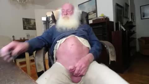 Snapshot of oldfucker9 chatting on October 21, 2:05 am oldfucker9 online show from October 21, 2:05 am