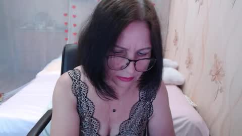 OlgaHottie online show from October 5, 12:08 am