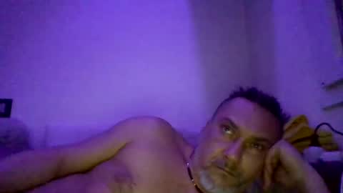 Snapshot of olimpio1230 chatting on January 10, 9:10 pm olimpio1230 online show from January 10, 9:10 pm