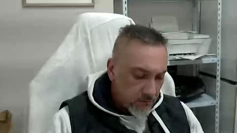 Snapshot of olimpio1230 chatting on December 11, 5:36 pm olimpio1230 online show from December 11, 5:36 pm
