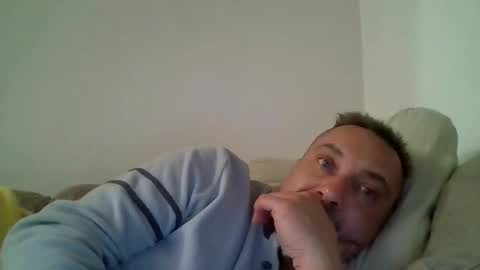 Snapshot of olimpio1230 chatting on December 6, 11:41 pm olimpio1230 online show from December 6, 11:41 pm