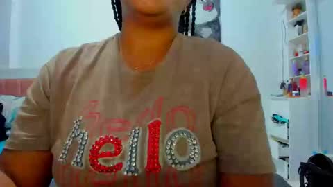 olivahot30 online show from February 19, 12:14 am