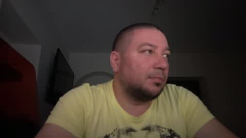 Oliver84 online show from April 3, 7:54 pm