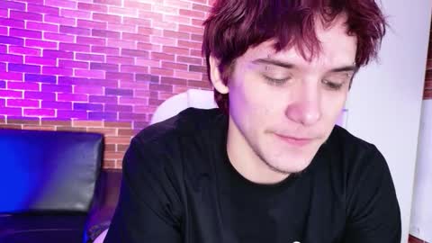 oliver_big19 online show from October 31, 12:16 pm