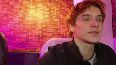 oliver_big19 online show from October 21, 11:48 am