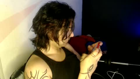 Snapshot of oliver_laid_2023 chatting on February 8, 7:15 am oliver_laid_2023 online show from February 8, 7:15 am