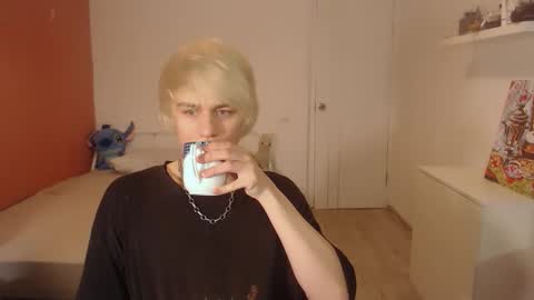 Oliver online show from October 28, 1:39 am