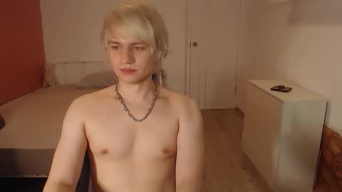 Oliver online show from February 10, 2:25 am