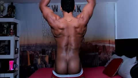 oliver_tommy online show from October 13, 3:14 pm