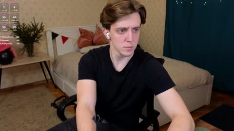 Oliver Evans online show from January 9, 1:50 am