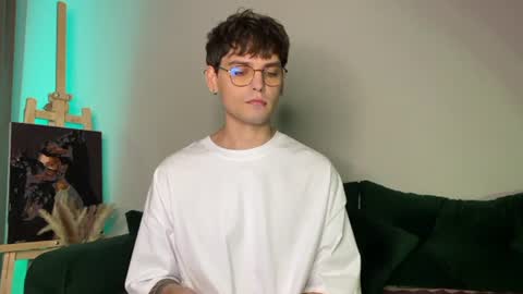 oliverlawrence online show from July 12, 8:56 pm