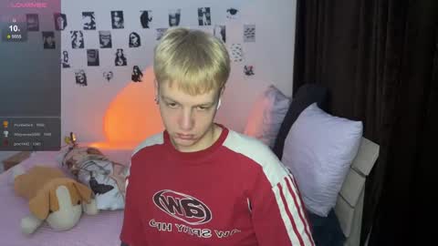 oliver online show from October 30, 2:17 pm