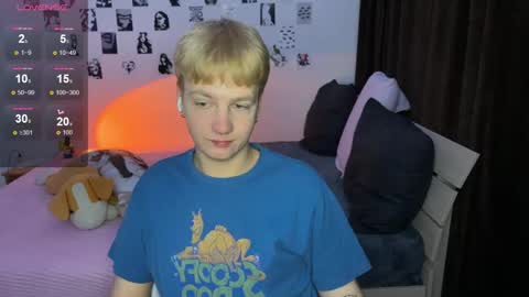 oliver online show from October 20, 9:42 pm