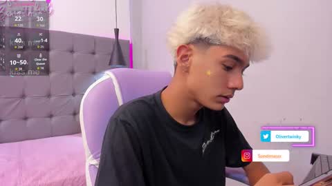 Oliver online show from September 23, 5:45 am