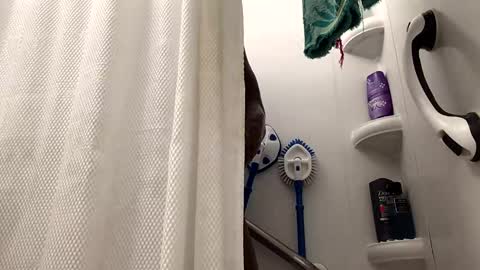 olivertwist1273 online show from March 3, 5:09 am