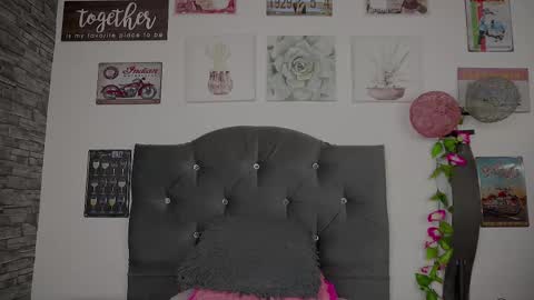 ..................................... 500 am- 1200 pm GMT-5 online show from February 3, 12:09 pm