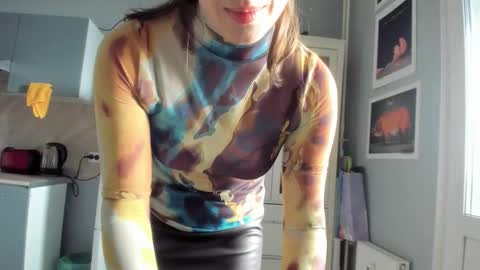 olivia__dream online show from May 7, 3:52 pm