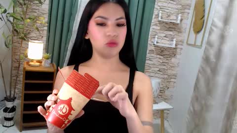 olivia_hotcummer online show from September 27, 5:43 pm