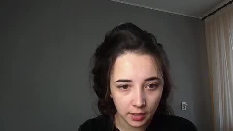 Olivia online show from April 9, 8:09 am