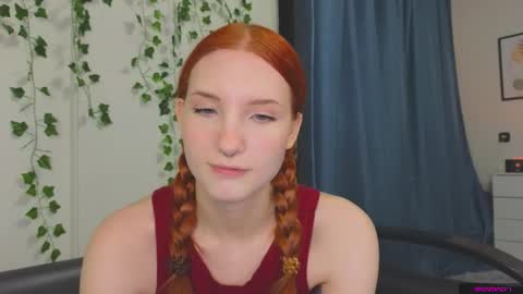Snapshot of olivia_rid chatting on September 19, 8:56 pm OLIVIA online show from September 19, 8:56 pm
