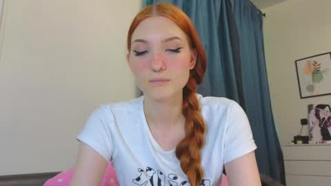 Snapshot of olivia_rid chatting on February 2, 9:45 pm OLIVIA online show from February 2, 9:45 pm