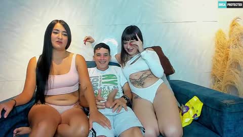 SEXY KATY 18 PAMELA 19 HARRY 21 online show from February 8, 9:04 pm