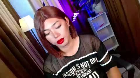 Miss OLIVIA online show from November 19, 5:34 pm