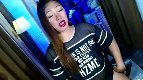 Miss OLIVIA online show from November 10, 10:29 am