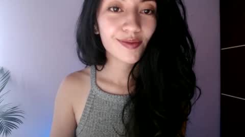 oliviaaa__ online show from May 20, 4:57 pm