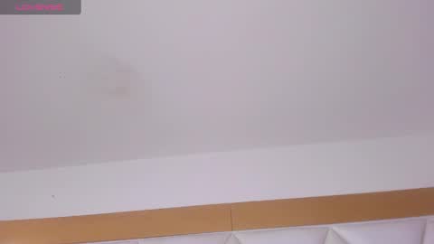 OLIVIA online show from January 28, 3:25 am