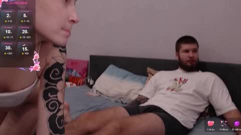 Olivia and Niko online show from November 11, 11:40 pm