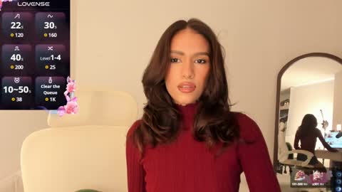 Snapshot of oliviaoliviaprince chatting on February 4, 8:17 pm Olivia online show from February 4, 8:17 pm