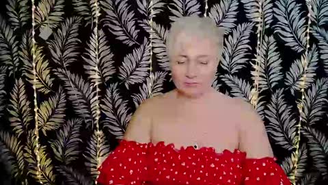 Kelly online show from February 15, 3:39 pm