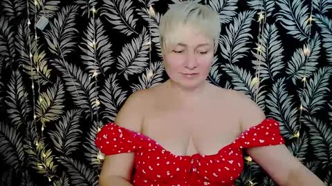 Kelly online show from January 30, 5:39 pm