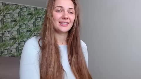 Olivia online show from October 14, 6:16 am