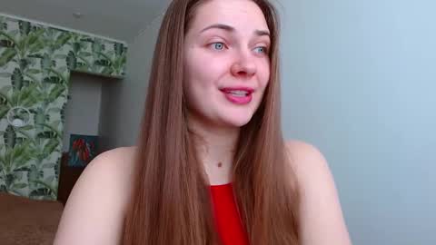 Snapshot of oliviashiny chatting on February 26, 5:24 am Olivia online show from February 26, 5:24 am