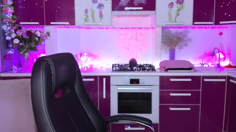 olivija2020 online show from January 27, 11:43 pm