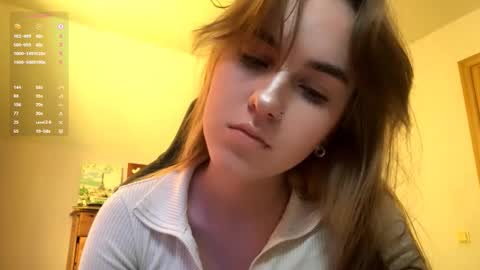 Snapshot of olliefadeley chatting on September 9, 1:33 pm Mila online show from September 9, 1:33 pm