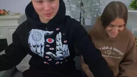 Olli and Stiw online show from November 4, 8:37 am