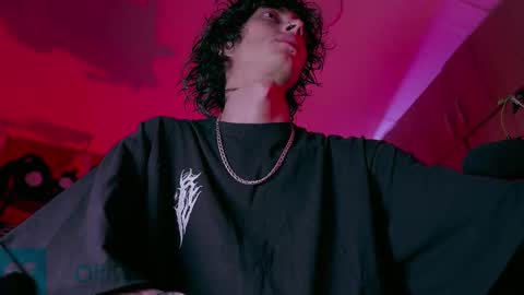     online show from October 22, 3:21 am