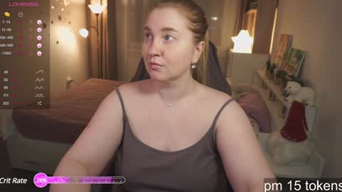 OllyDoll online show from January 27, 8:17 pm