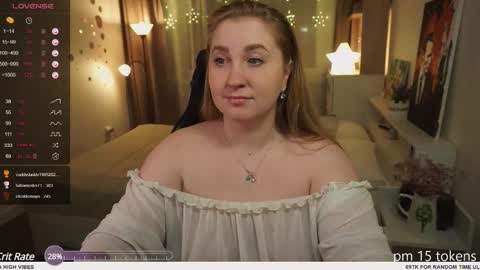 OllyDoll online show from March 11, 1:05 am