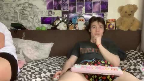 Tony online show from December 4, 8:58 am