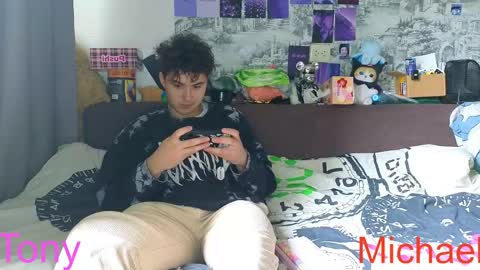 Tony online show from May 10, 9:37 am