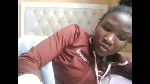 olwami4 online show from March 7, 9:42 am