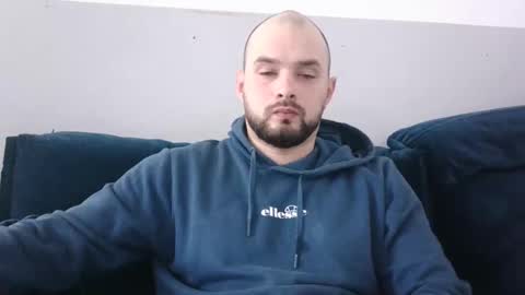 omgwhereim online show from February 23, 9:44 am