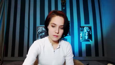 onaloon online show from December 5, 3:06 am