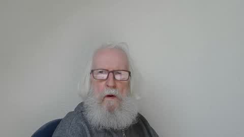 Somewhere over the rainbow online show from November 22, 3:21 pm