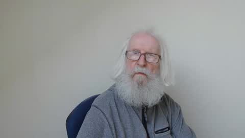 Somewhere over the rainbow online show from February 3, 1:59 pm